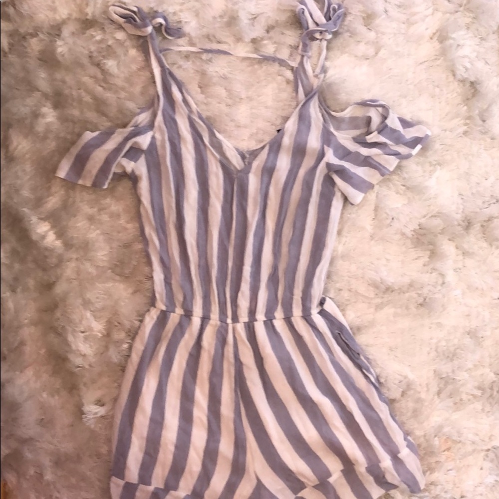 Cute romper- no longer fits